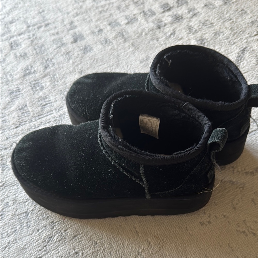 UGG mini platform boots